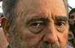 Fidel Castro (79 let) - Dříve vitální vůdce působí unaveným dojmem, kolabuje při svém projevu.