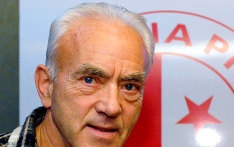 Fotbalový internacionál a slávistická legenda František Veselý.