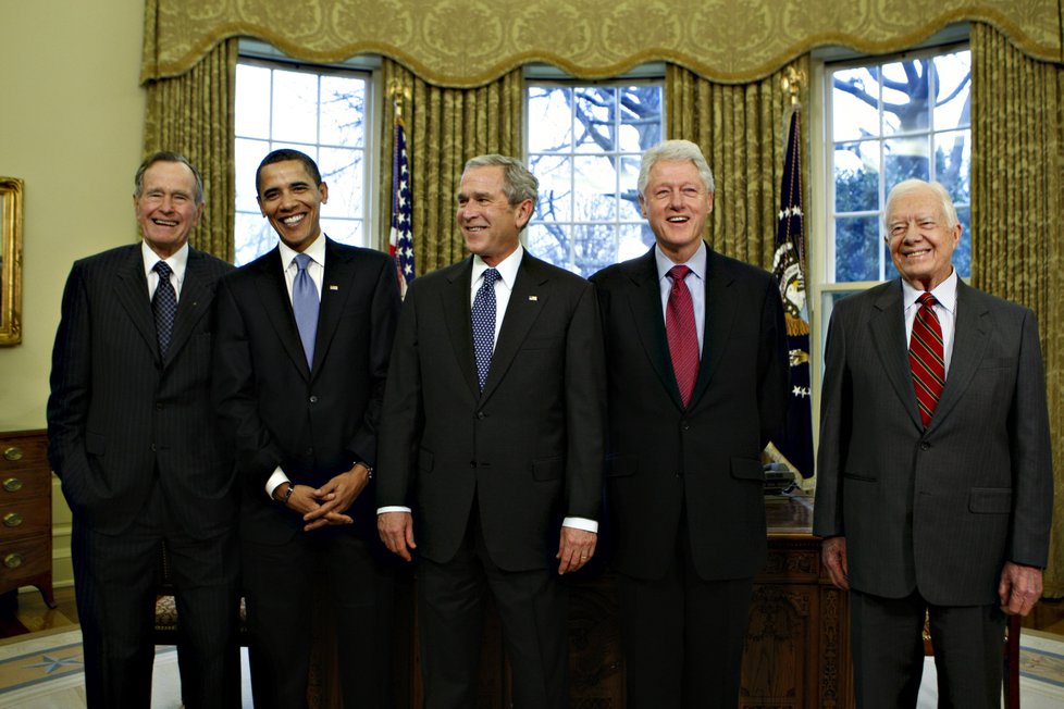 George Bush st. (84), Barack Obama (47), George Bush (62), Bill Clinton (62), Jimmy Carter (84)