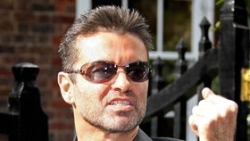 George Michael měl v červenci dopravní nehodu. Jak sám přiznal, řídil pod vlivem omamných látek