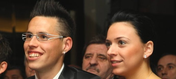 Marek Hamšík s manželkou Martinou Fraňovou, té ozbrojení lupiči v Neapoli ukradli auto