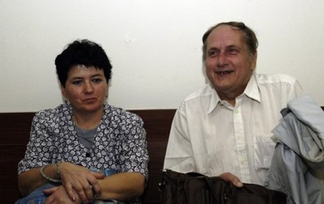 Helena Baudyšová a Karel Molodčenko stále věří, že milion nebudou muset platit.