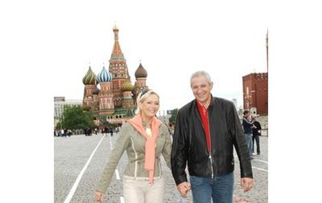 Helena s manželem Martinem Michalem na Rudém náměstí.