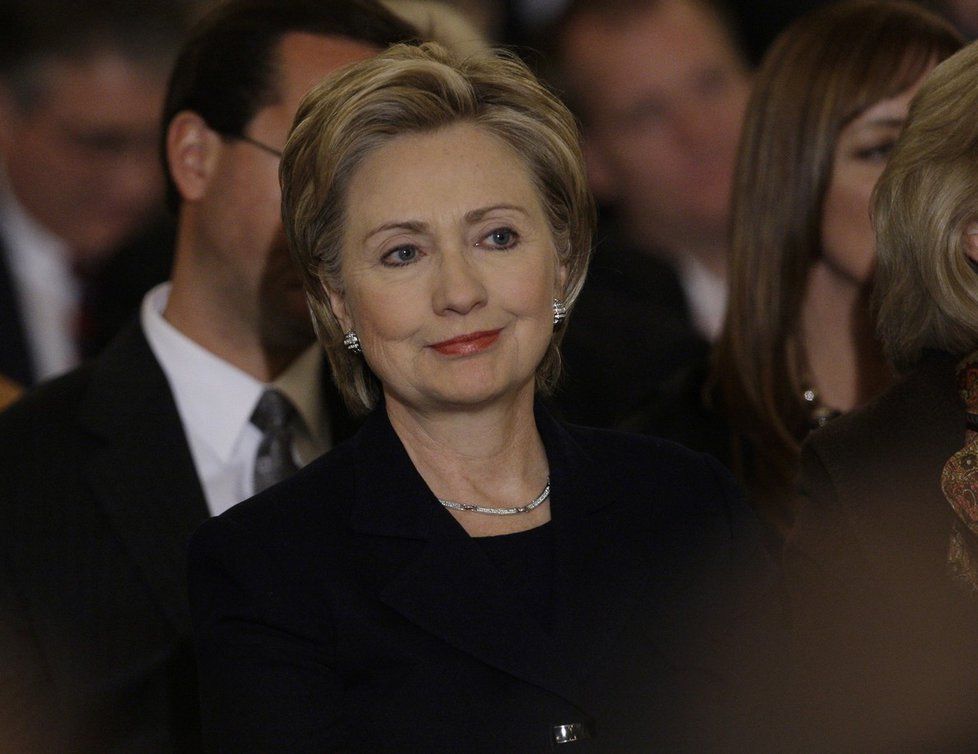 Hillary Clintonová žije se svým manželem, exprezidentem USA Billem Clintonem, na předměstí New Yorku