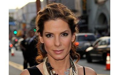 I smutek jí sluší! Na vně stále krásná, uvnitř zlomená americká herečka Sandra Bullock.