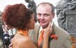 Igor Bareš si vzal svou divadelní kolegyni Antonii Talackou po osmileté známosti.