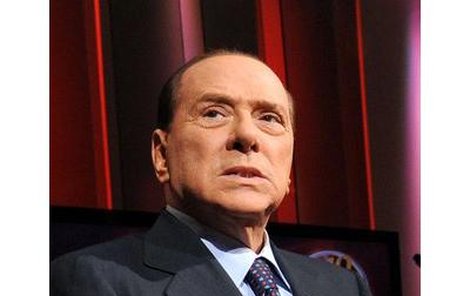 Italský premiér Berlusconi by se měl začít bát o svůj život.