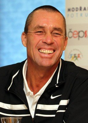 Ivan Lendl si na návštěvu Česka přivezl dobrou náladu.