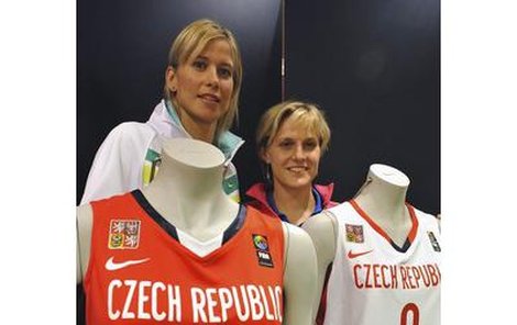 Ivana Večeřová s Hanou Horákovou by měly český tým táhnout.