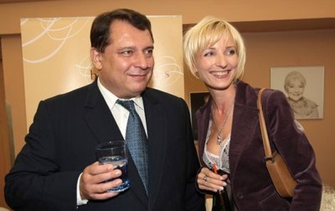 Jiří Paroubek s přítelkyní Petrou Kováčovou.