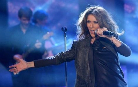 Kanadská diva Céline Dion míří do Česka. Na její červnový koncert se chystá i Karel Gott.