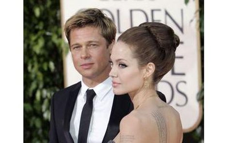 Konečně svoji? Angelina Jolie a Brad Pitt.