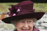 Alžběta II. nemá peníze na údržbu zámků