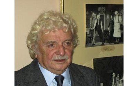 Ladislav Smoljak zemřel dnes ve věku 78 let.