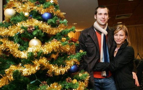 Manželé Čechovi si vánoční atmosféru v Čechách užili.