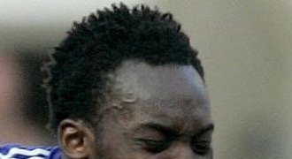 Essien se zranil, bude Chelsea chybět 6 týdnů