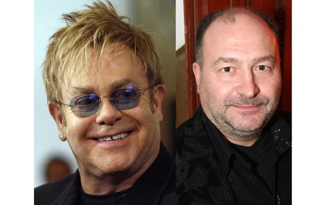 Michal David už se na kolegu Eltona Johna (vlevo) těší.