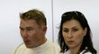 Finský pilot Mika Häkkinen s exmanželkou Erjou. Rozvedl se s ní v roce 2008 poté, co se zamiloval do české krásky Markéty
