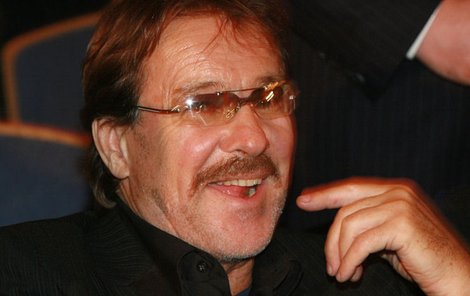 Na zlínském festivalu dostal George Götz cenu Za tvorbu ve světové kinematograﬁi.