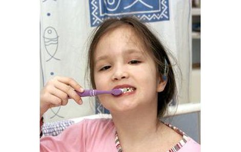 Ne každá dětská zubní pasta je pro děti vhodná, musíte vybírat podle věku.