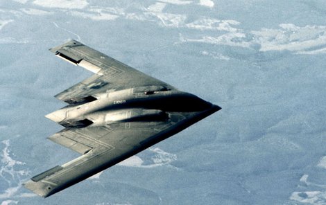 Neviditelný bombardér B-2