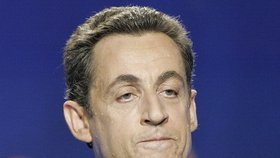 Někdy by bylo lepší, kdyby měl Nicolas Sarkozy zamčenou pusu na zámek...