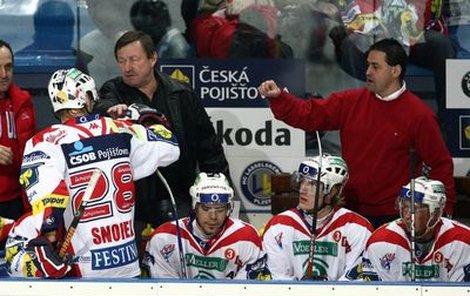 Pardubice padly i pod nově složenou trenérskou dvojicí Martinec – Kusý.