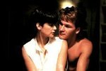 Patrick Swayze s Demi Moore ve filmu Duch