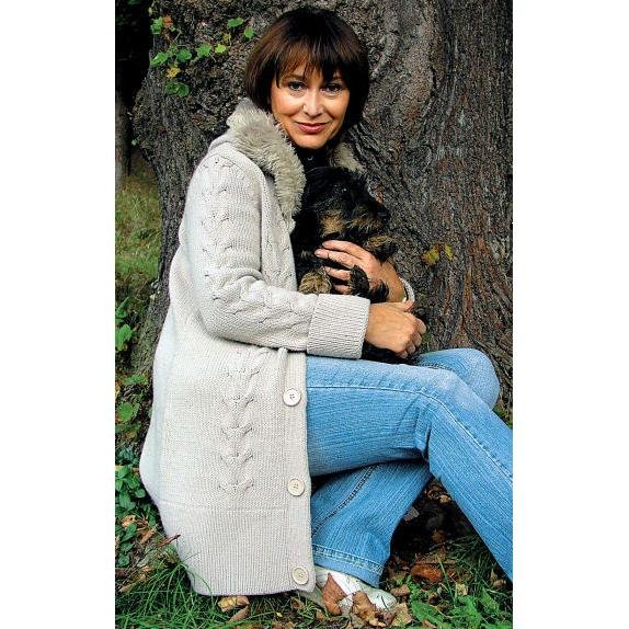 Petra Černocká se svým psím miláčkem Wajdou.