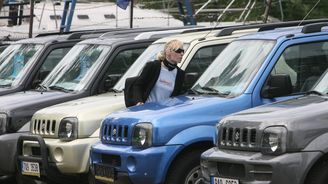 Start-upy se snaží vytlačit autosalony a bazary, nákupy chtějí přenést na internet