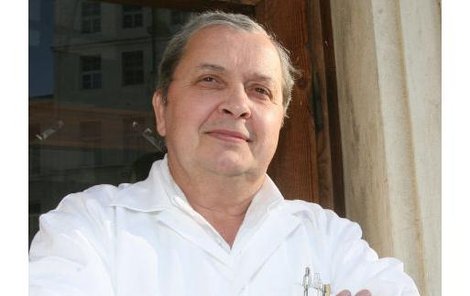 Profesor Luboš Petruželka