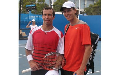 Radek Štěpánek a Tomáš Berdych si k sobě našli cestu, v Melbourne jsou z nich nerozluční parťáci.