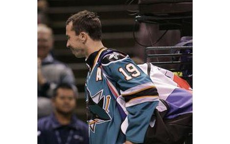 Radku Štěpánkovi k třetímu turnajovému primátu nepomohlo ani přestrojení za hokejovou modlu San Jose Joea Thorntona.