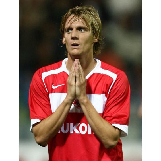 Radoslav Kováč se snad dá na modlení, aby jeho transfer do Milána vyšel…