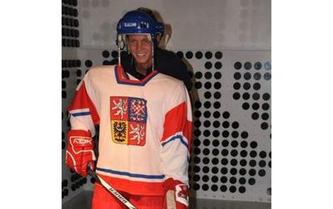 Reprezentační »hokejista« Berdych.