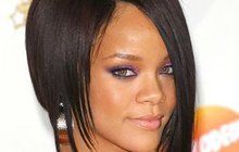Rihanna (28) má nový klip: Je narvaný sexem!