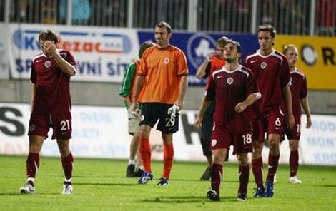 S rozpačitými pocity opouštěli sparťané jabloneckou střelnici. Ale pomalu si začínají zvykat...