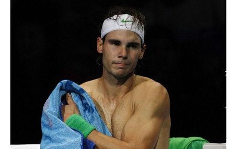 Svaly, ty Rafael Nadal pořád má. Formu ale někde poztrácel.
