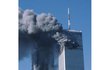 Tak to vypadalo ráno 11. září 2001. Oba mrakodrapy se zřítily za 102 minut po nárazu letadel.