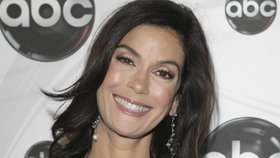 Teri Hatcher: Při striptýzu si zlomila žebro!