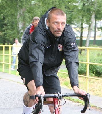 Tomáš Řepka se projížděl na kole.