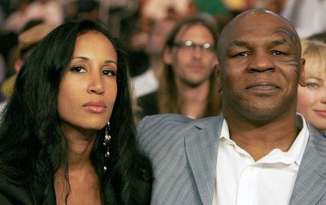 Tyson s manželkou.