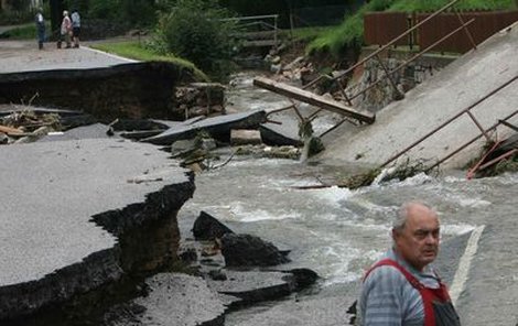 Ve Vítkově zmizely domy i silnice.