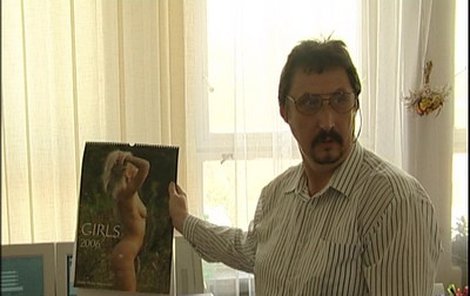Vítězslav Farný, předseda Klubu týraných mužů, tvrdí: „Svá práva musíme bránit, ženy nám nic nedarují.“