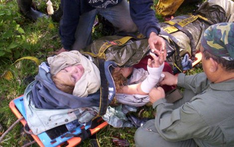 Záchranáři našli holčičku až po mnoha hodinách usilovného hledání.