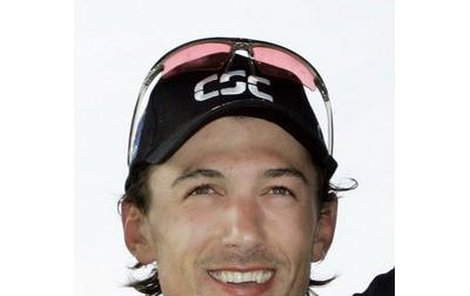 Žlutý trikot oblékl po sobotním prologu Švýcar Fabian Cancellara.