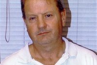 Suffolkský škrtič se po třiceti letech doznal k další vraždě: Dívku unesl jen pár metrů před domem!