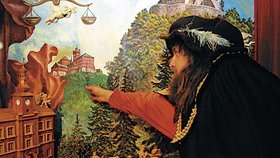 Řezbář Jaroslav Beneš ukazuje na betlému prchajícího Kajínka