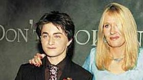 Představitel Pottera Daniel Radcliffe a J. K. Rowling: ´Už máme Harryho plné zuby!´