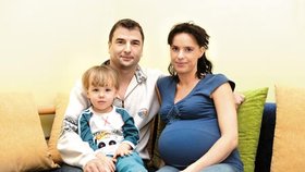 Focení  k rozhovoru s manželi Bartůškovými probíhalo pár dní před porodem.
